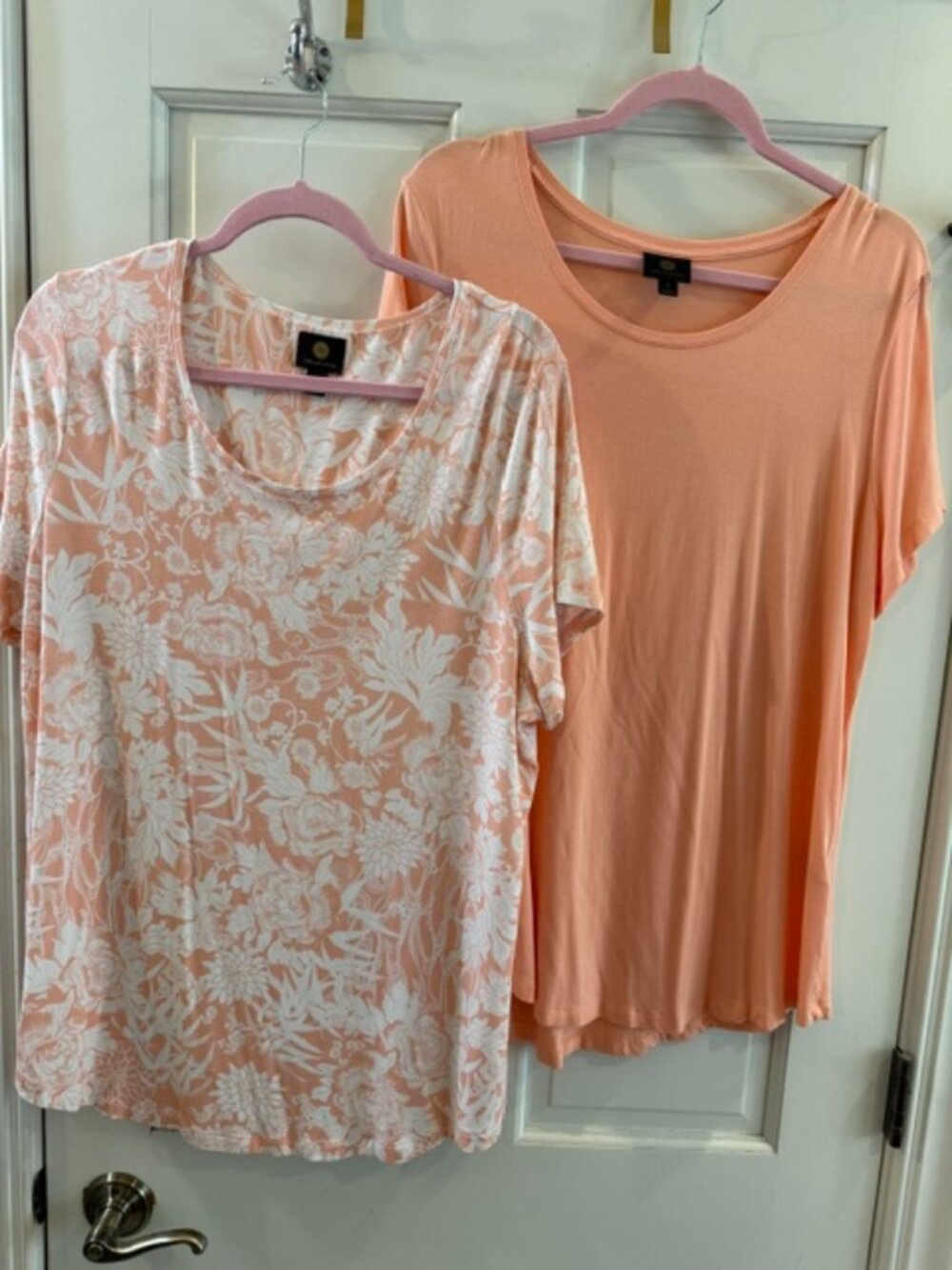 JM Collection Women’s XL Tops Lot of 2 Peach Floral Short Sleeve